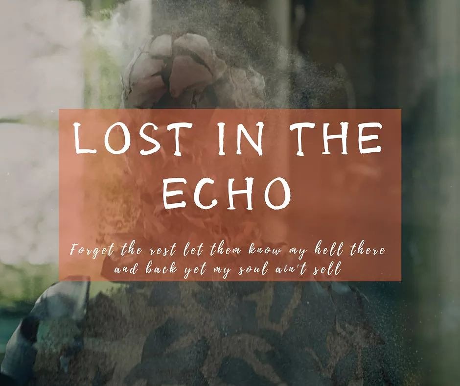 lpitaly's tweet photo. Traccia di apertura di #LivingThings è Lost In The Echo. Secondo Mike è stata una delle tracce più importanti in fase di composizione per decidere quale strada intraprendere per il lavoro.

#LPfamily #MakeChesterProud #FuckDepression #SpreadLove https://t.co/KdZZPaAQrZ