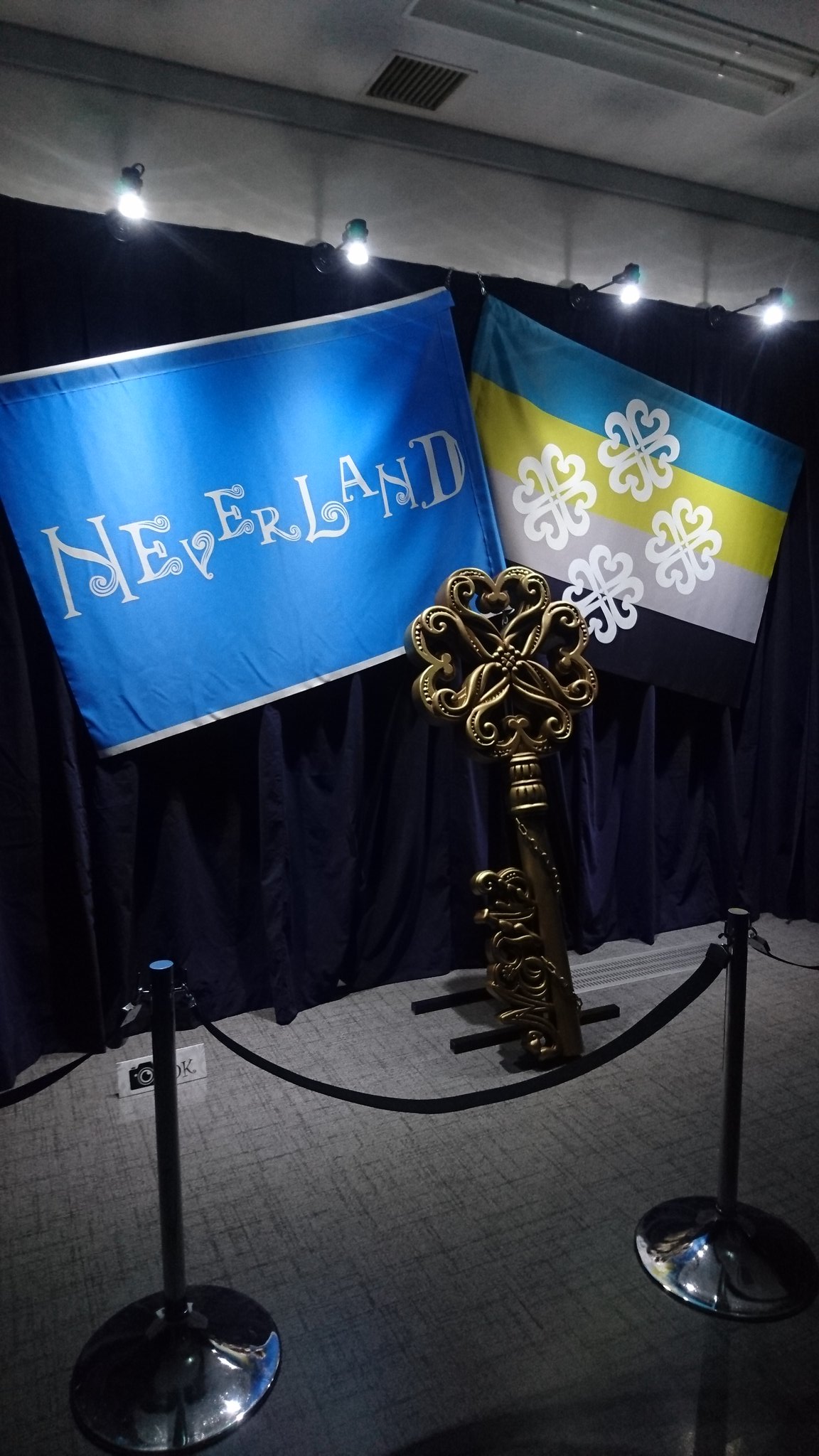 はちべぇ Twitterissa News初のライブ衣装展 ゆったりと隅々までまっすー作の衣装を堪能しました W 思ったよりも細部にまでこだわってて楽しめました News News News愛 News大好き Neverland Neverland展 ライブ衣装展 良かった