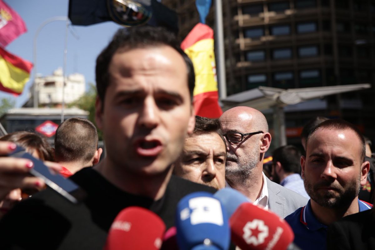 🔊 <a href="/ignacioaguado/">Ignacio Aguado 🇪🇸</a> “Al PP hay que ganarle en las urnas, no en los despachos y en <a href="/CiudadanosCs/">Ciudadanos 🇪🇸🇪🇺</a> trabajamos para demostrar que se puede gobernar mejor que el bipartidismo sin caer en el populismo” #ActualidadCs