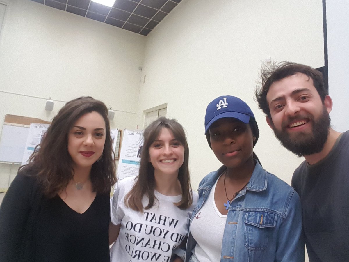 InterFaithTour's tweet photo. Hier avait lieu notre avant dernière conférence de la #TIFT2018 ! Grosse émotion de rencontrer Mallorie notre 4500ème participante à une conf/sensi de notre tournée de restitution ! MERCI @CxtArgenteuil et Coexister St Denis pr votre accueil ❤ https://t.co/TDpwbPVpRh