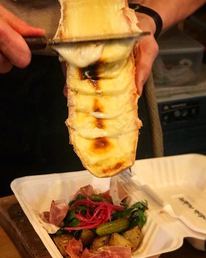 Yes I know it’s too hot to be inside...

But what if you have all the melted goodness to take away in #trinitykitchen...?😏