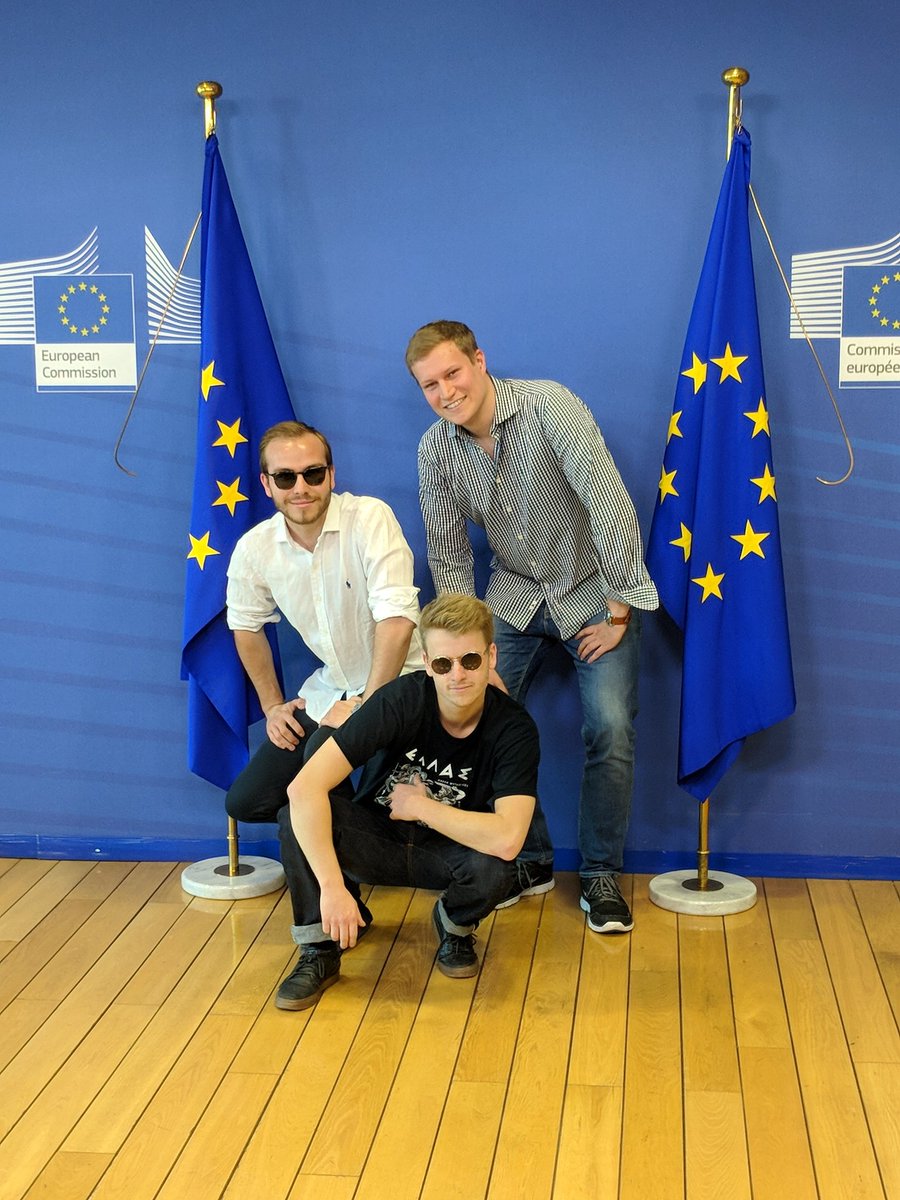 Mr_Lenke's tweet photo. Heute mit dem #Team zu Besuch in der @EU_Commission. #EUOpenDay #Brussels #BreakingNews https://t.co/hBUt0FZRMs