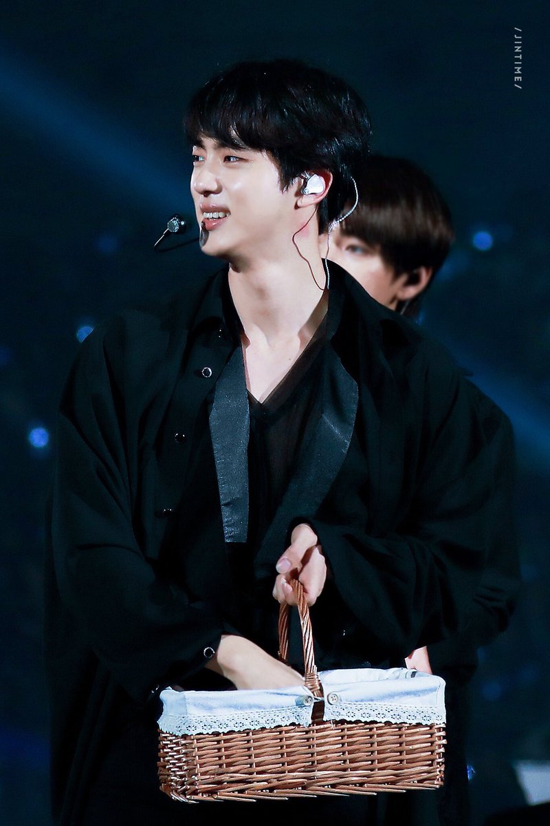 JINAESTHETlCS's tweet photo. https://t.co/aMPEhkc0u0
