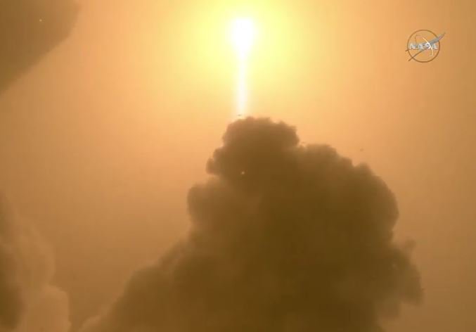 ExploreLompoc's tweet image. It's off! Go Insight!

#missontomars #launch #goinsight