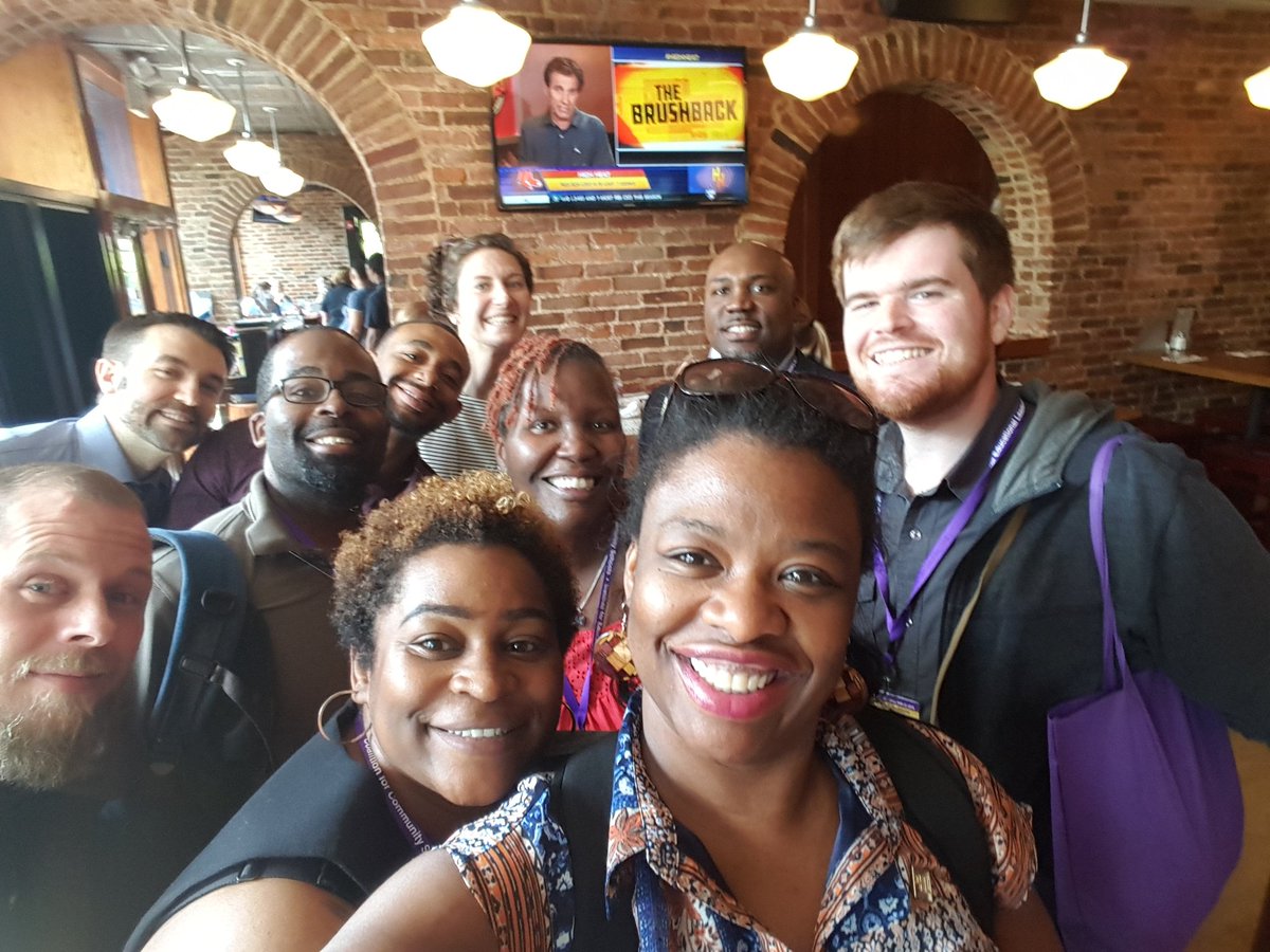 ryoungcsc's tweet photo. Our Philadelphia team is leaving now. We came, we saw and we conquered. Our goal is to serve our community and schools well! #teamworkmakesthedreamwork #Partner4Equity #CommunitySchoolsPHL @PHL_MOE @brijohnson922 @CommSchools https://t.co/sRTeTtoAYh