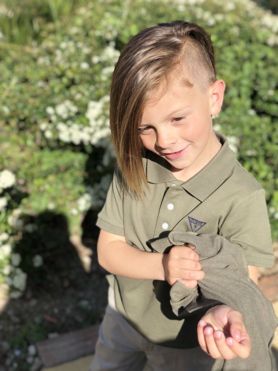 Enamorada de ti 😍❤️ no se puede ser más guapo 😘 #amordemadre #love #mummysboy #littleanimal #cute #model #guess #blondehair #family #perfect #proudofyou
