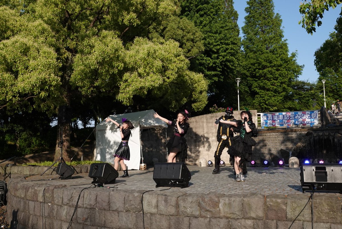 ロシアン 通りすがりのデスラビヲタ V Twitter です ラビッツ 横浜開港記念みなと祭 ヨコハマ カワイイパーク J Pop Culture Festival 18 ステージイベント 6 18 5 5 山下公園 石のステージ 望月愛実 大川柚 安井夏鈴 ですラビッツ ですラビ ヨコハマ