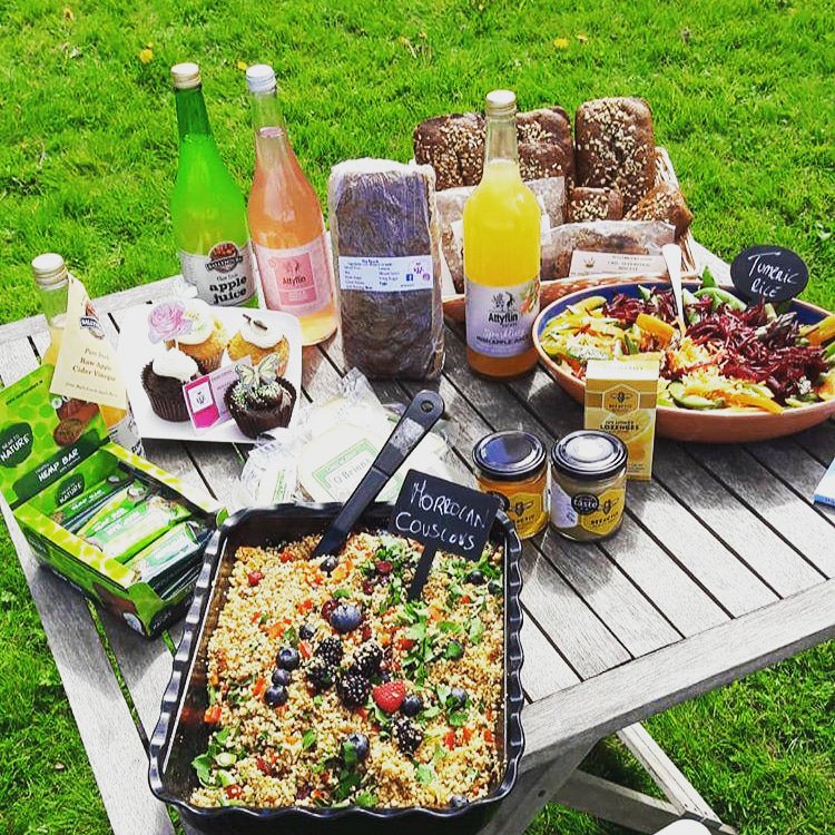 leo_limerick's tweet photo. Don't forget to visit #Limerick Food Experience at the back of the Hunt Museum #RiverfestLimerick #LocalEnterprise #supportlocal https://t.co/7uQu1cL7Bl