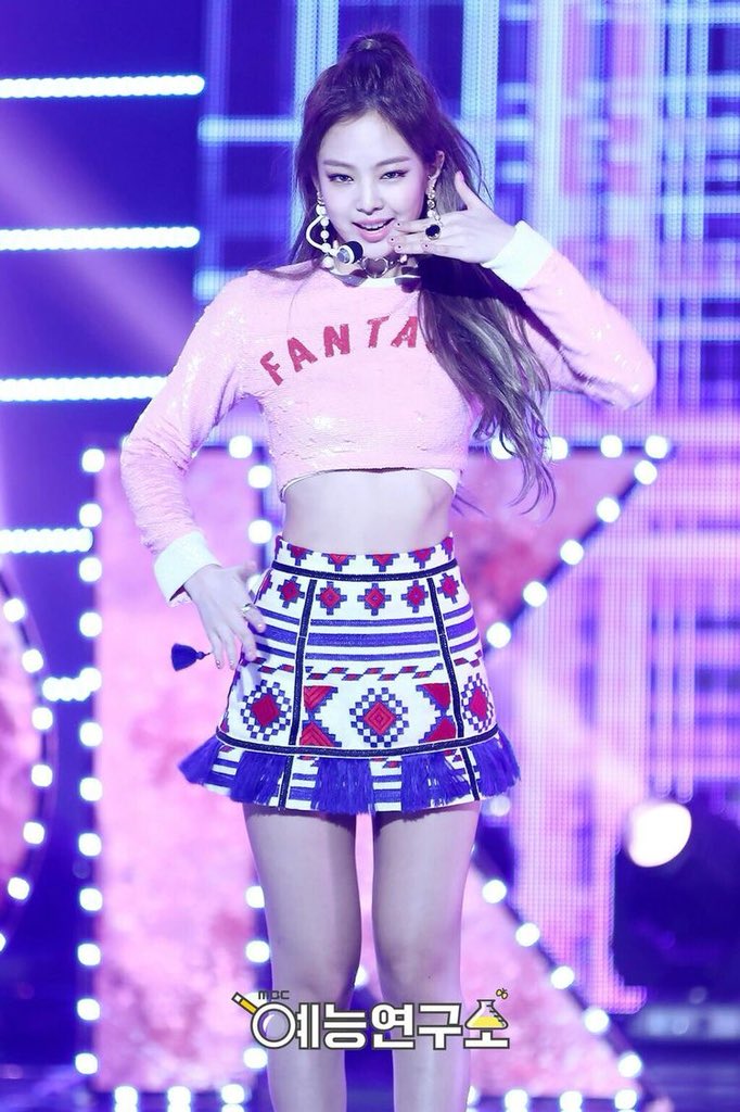 Kpop Fashion Jennie Blackpink As If It S Your Last Stage Jennie Jenniekim Blackpink