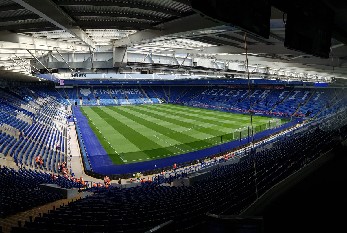 LeicsEvents's tweet photo. We've arrived in Silver Command here at the #KingPower Stadium, ahead of this afternoon's @premierleague fixture. ☀️⚽️

If you need us, speak to an officer at the stadium, private message us via @leicspolice, call 101, or 999 In an emergency.

#LCFC #WHUFC #Foxes #LeiWes https://t.co/21G33iSGDl