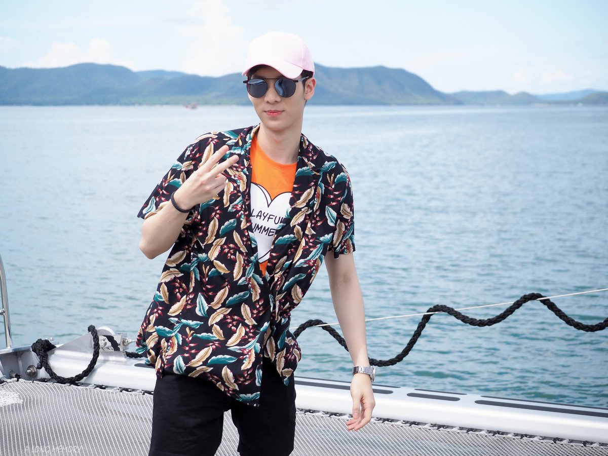 Alongmemory's tweet photo. สดใสแน้ววววว #kavinkvp #เลือกหนุ่มคู่ใจล่องไพรเวทยอร์ช1 @kavinpat_t https://t.co/352Srz6yim