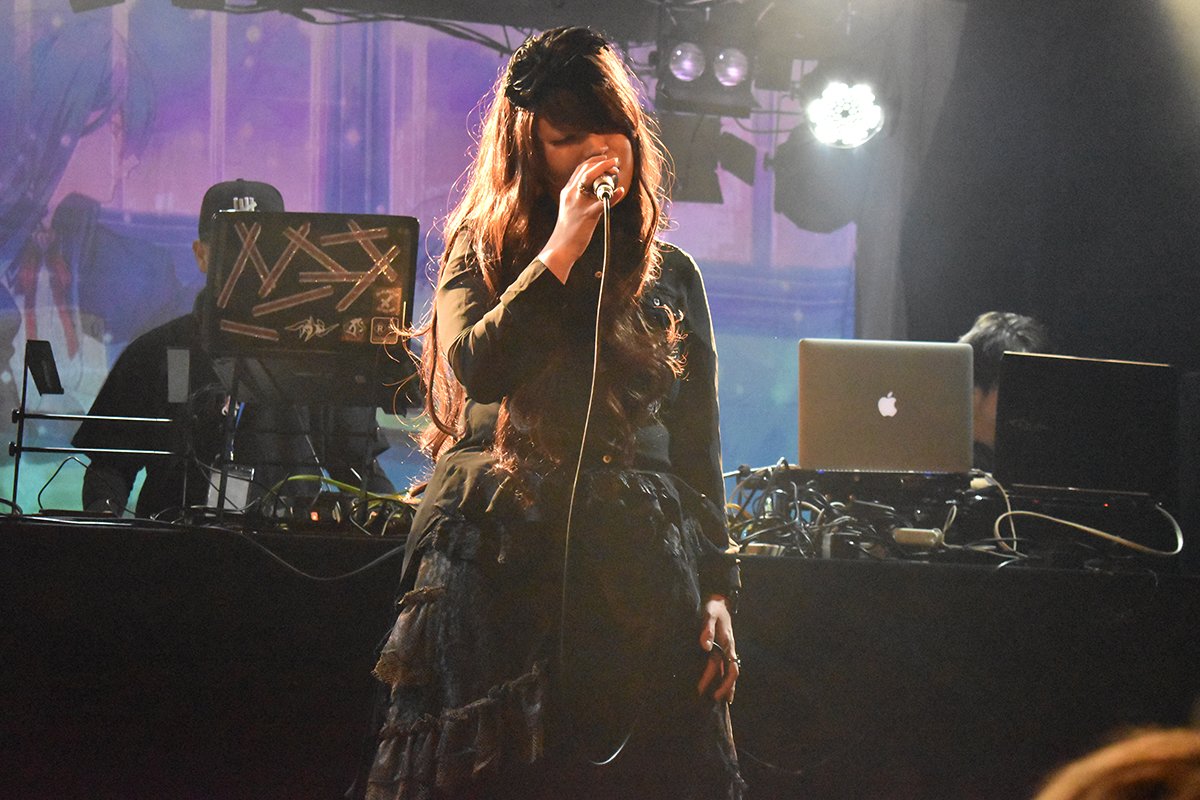 e_spada_info's tweet photo. 2018.2.17 E-SPADA vol.3
ライブパート②: nao
#ESPD03 https://t.co/b5jRFzYuAc
