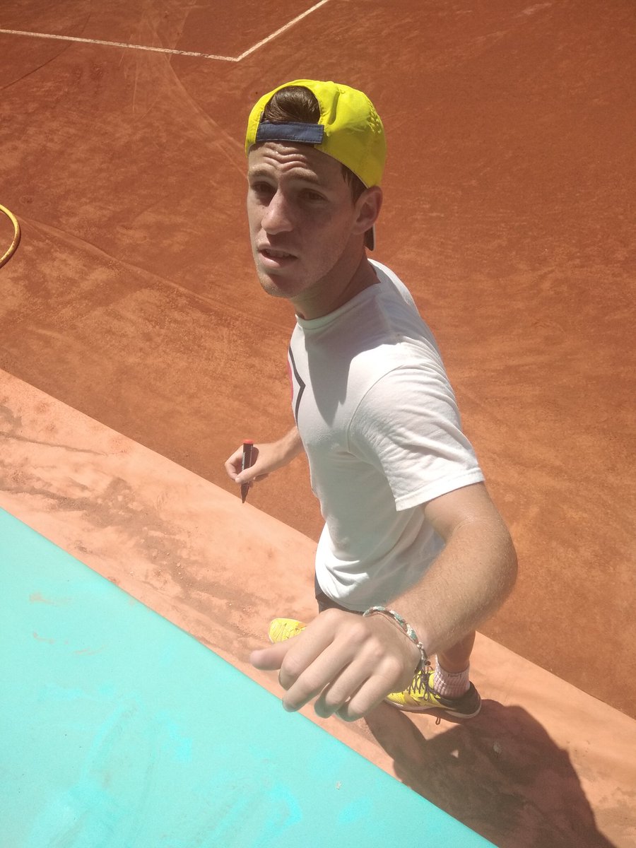 nagoraki's tweet photo. @XaviGasso @RealNiKLo @natalia_la_llov @mxpijoan Con el gran PEKE @dieschwartzman si antes me caía bien.. ahora le adoro @JulianFunky https://t.co/qluLuURK5I