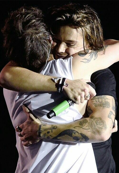 SagitariusLouis's tweet image. Equality will Rise 🌈 🌈 👬💪