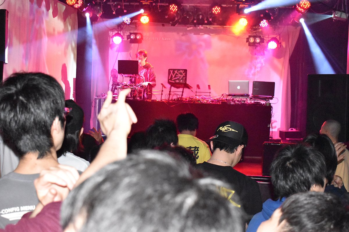 e_spada_info's tweet photo. 2018.2.17 E-SPADA vol.3
DJパート②: 朝倉スネーク / ゴッツLO
#ESPD03 https://t.co/eNXQyqfHoC