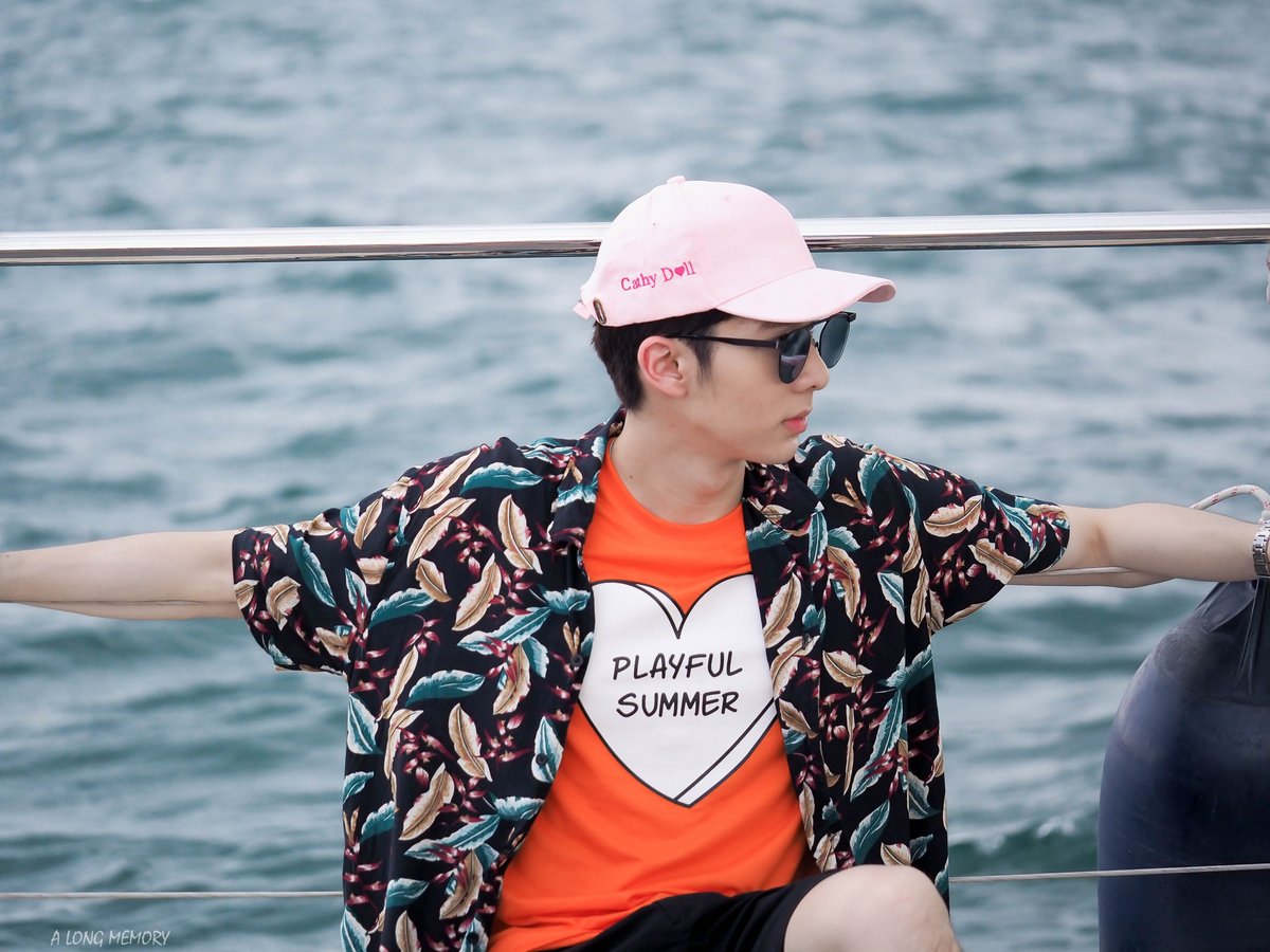 Alongmemory's tweet photo. บทจะเท่ก็เท่จนใจบางงงงง 😍💚   #kavinkvp #เลือกหนุ่มคู่ใจล่องไพรเวทยอร์ช1 @kavinpat_t https://t.co/jq5tNwsB45