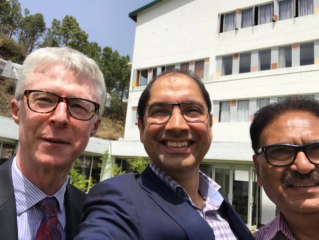 CRLGibbins's tweet photo. Thank you Dr &amp; Atul Khosla for your warm reception &amp; the opportunity to speak at @ShooliniUniv. Inspiring students, inspiring university, inspiring campus! Thanks also to @VipinPubby for making it all happen! https://t.co/1BC4SGhuTu