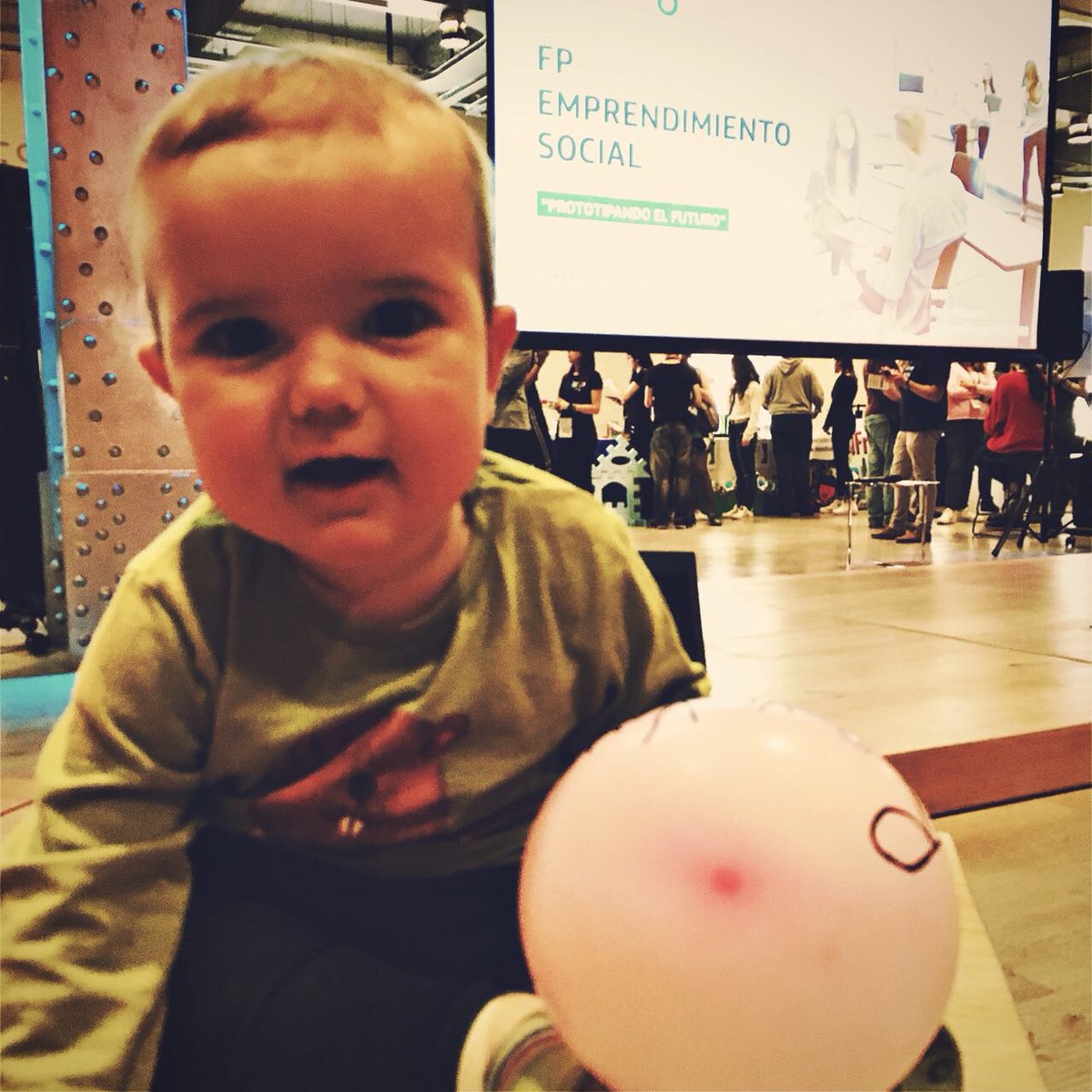 Prototipando el futuro. #FPEmprendimiento #conciliación <a href="/Acontraelhambre/">Acción contra el Hambre España</a> <a href="/fundacionTef/">Fundación Telefónica</a>