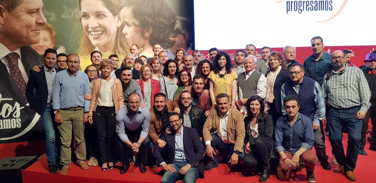 valera_fran's tweet image. Los compañeros y compañeras de Albacete aportando para seguir progresando juntos en #CastillaLaMancha con @garciapage #JuntosProgresamos #JuntasProgresamos