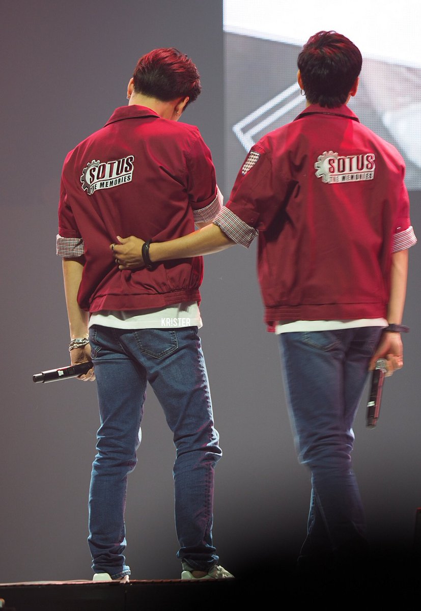 krister__'s tweet photo. โอ๋ๆๆ ไม่ต้องห่วงนะ
พี่สิงคอยปลอบอยู่ข้างๆน้า ☺

#SotusTheMemories 
#ทีมพีรญา 
#KristPerawat 
#SingtoPrachaya https://t.co/SfECTIn5zr