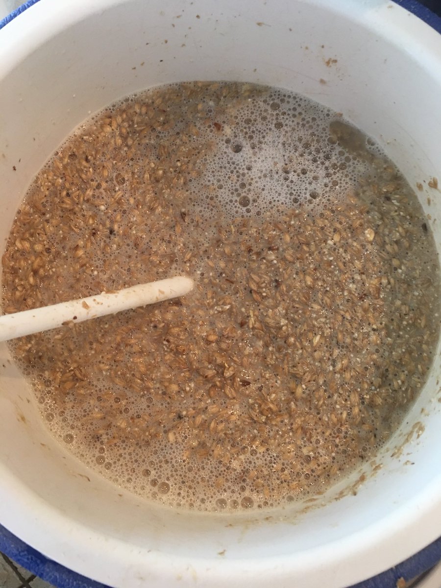 CastleABrewery's tweet photo. Mashing in for a NEIPA #CastleAlexBrewery #craftbeer #homebrew #brewday https://t.co/f4GsU0boh9