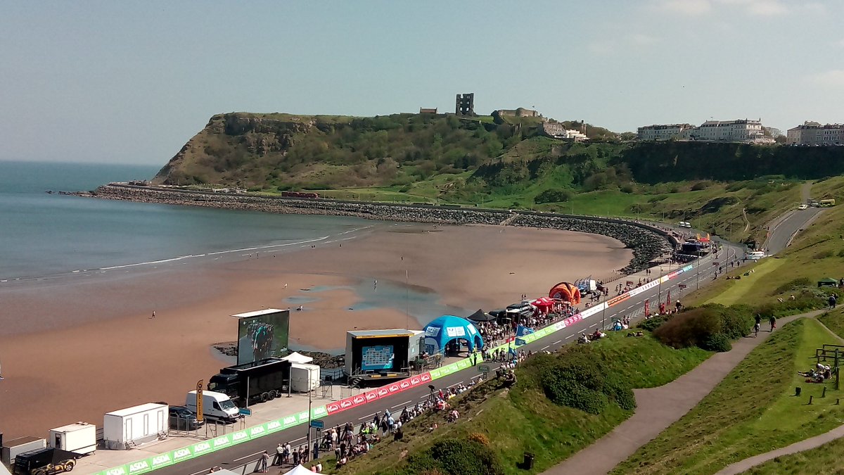 Getting an early spot and a grand view <a href="/TheScarboroNews/">The Scarborough News</a>  <a href="/letouryorkshire/">Tour de Yorkshire 🚴</a>
