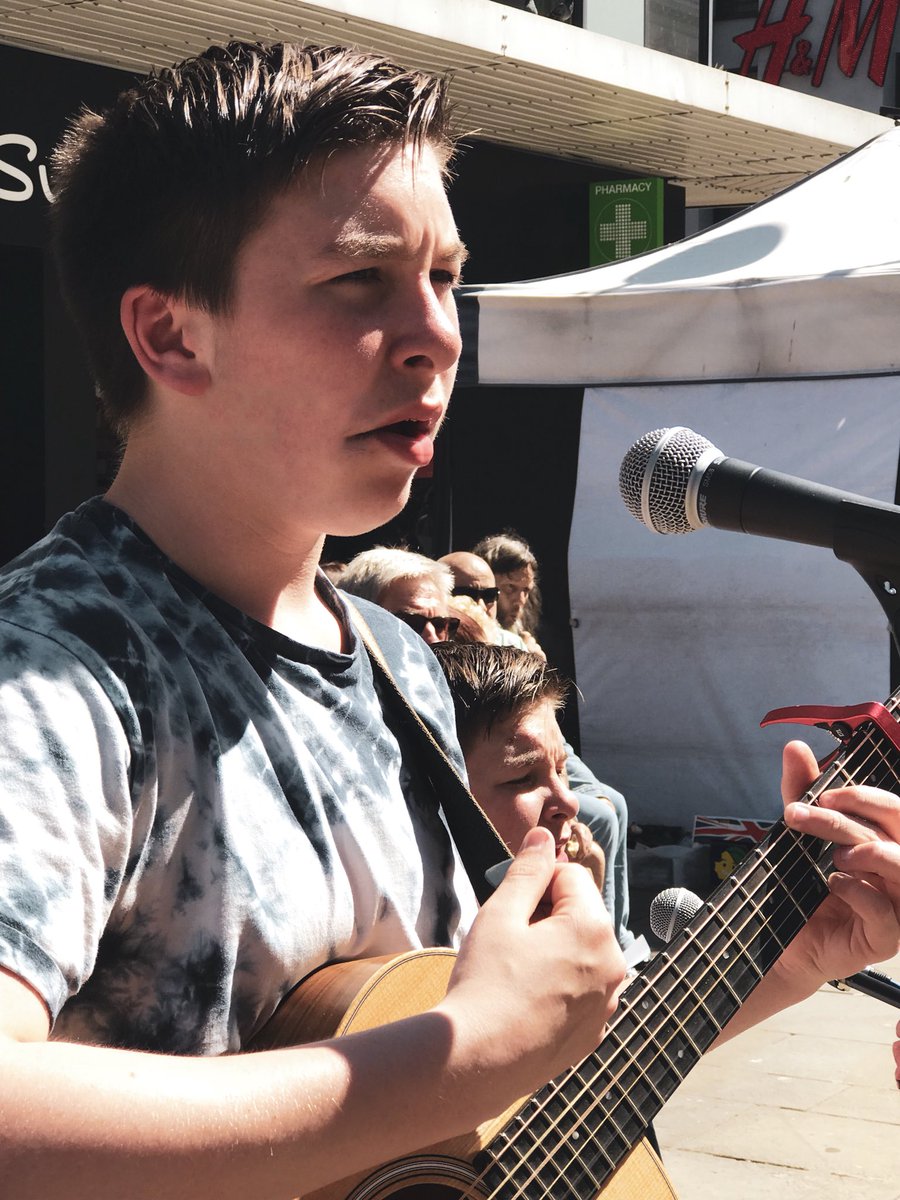 trilogy3band's tweet photo. We’re making the most of the sunshine, busking on Northumberland street today #Trilogy ☄️🎙🎶 https://t.co/V4sTWuBisT