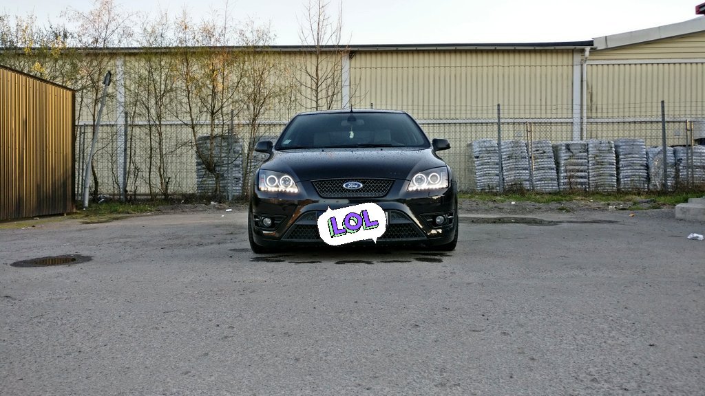redmark_se's tweet photo. She's already fast.. Bought new head and backlights to make her more sexier. #FordFocusST #scstyling @FaZeClan #FaZeUp https://t.co/F6byk0Qo1W
