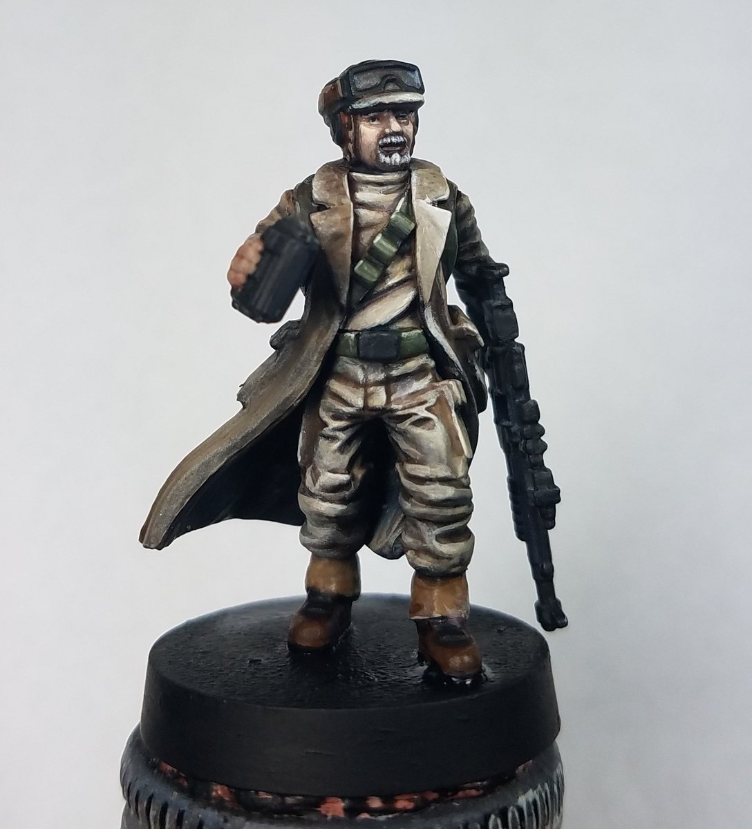 chard289's tweet photo. Playing with some star wars legion. #starwarslegion #starwarsmini https://t.co/r0zNZMwEyS