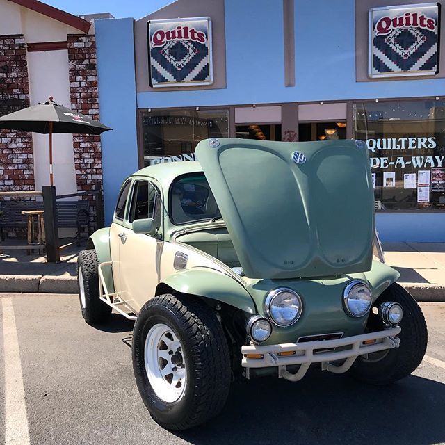 BeardedOverland's tweet photo. Hanging out with @haleyfromchurch as she shows off her 70’ Baja at the #Route66FunRun https://t.co/zpSQDPr3vd https://t.co/IkTAZRUnt0