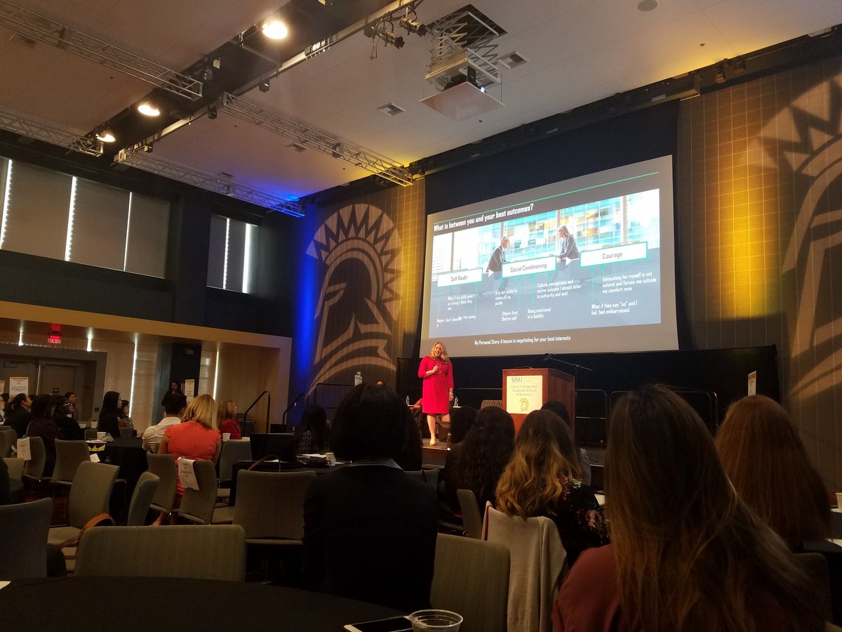 marlooo's tweet image. Redefining my voice and brand at the Women in Leadership League @WILLsjsu #sjsuwill