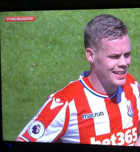 kp2reaal's tweet photo. It's only right😅 enjoy the gruelling championship 😂 #STKCRY https://t.co/Szs2dRcOOP