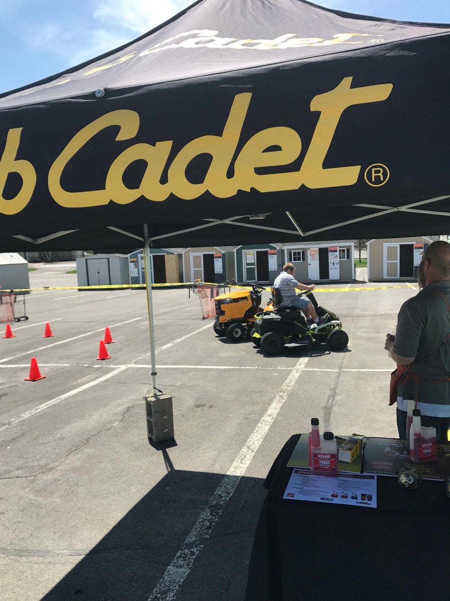 Day full of spring festivities! Kids workshop, Cinco de Mayo and riding lawn mowers! Love it! Let's do this!  <a href="/TylerHage/">Tyler Hage</a> <a href="/MillerKamamm89/">Kris Miller</a> <a href="/vlshel/">Victoria Sheldrick</a> #cincodemayo2018 #SunnySaturday