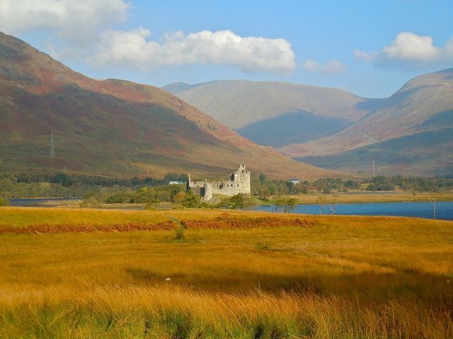HarryDownes69's tweet photo. ArcadiaAbroad (@ArcadiaAbroad) #RT
Some parts of Scotland are like walking through a beautiful landscape painting. 🏴󠁧󠁢󠁳󠁣󠁴󠁿
#StudyAbroad #LearnEverywhere #Scotland #Highlands #ArcadiaScotland  https://t.co/ecSJB2Tyio https://t.co/Qrf2sK5aNN https://t.co/NDY0B9eua7