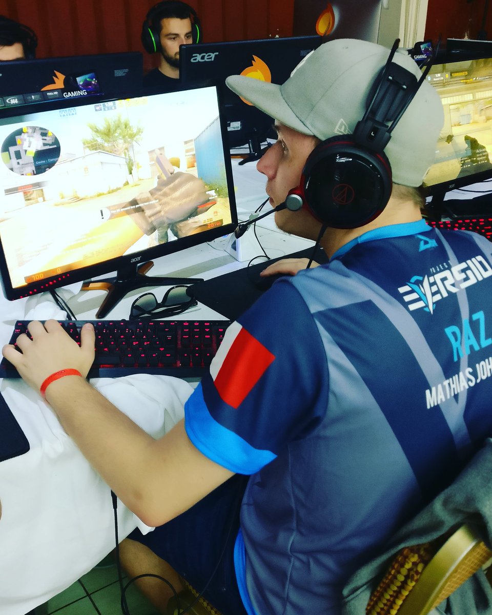 project_eversio's tweet photo. #esports #csgo #lan #esportsmt #malta #eversio #projecteversio https://t.co/I9TtgqqonF