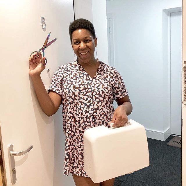 findpolly's tweet image. Your local Sewing Lady... now making house calls! ✂️ 😸#808sewinglady #weekendsewing #selflesssewing #sewinglife #sewcialists ift.tt/2HWRfl6