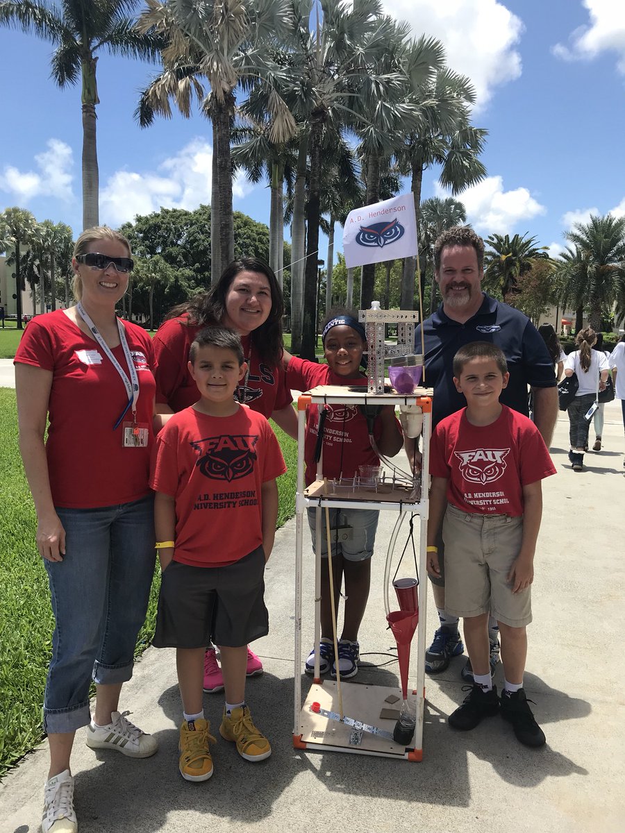 bees_sherry's tweet photo. Go Owls!! @CelestiClass @AllanPhipps2 @ADHUS_FAUHS #owlsignite https://t.co/vc2SEn0mle