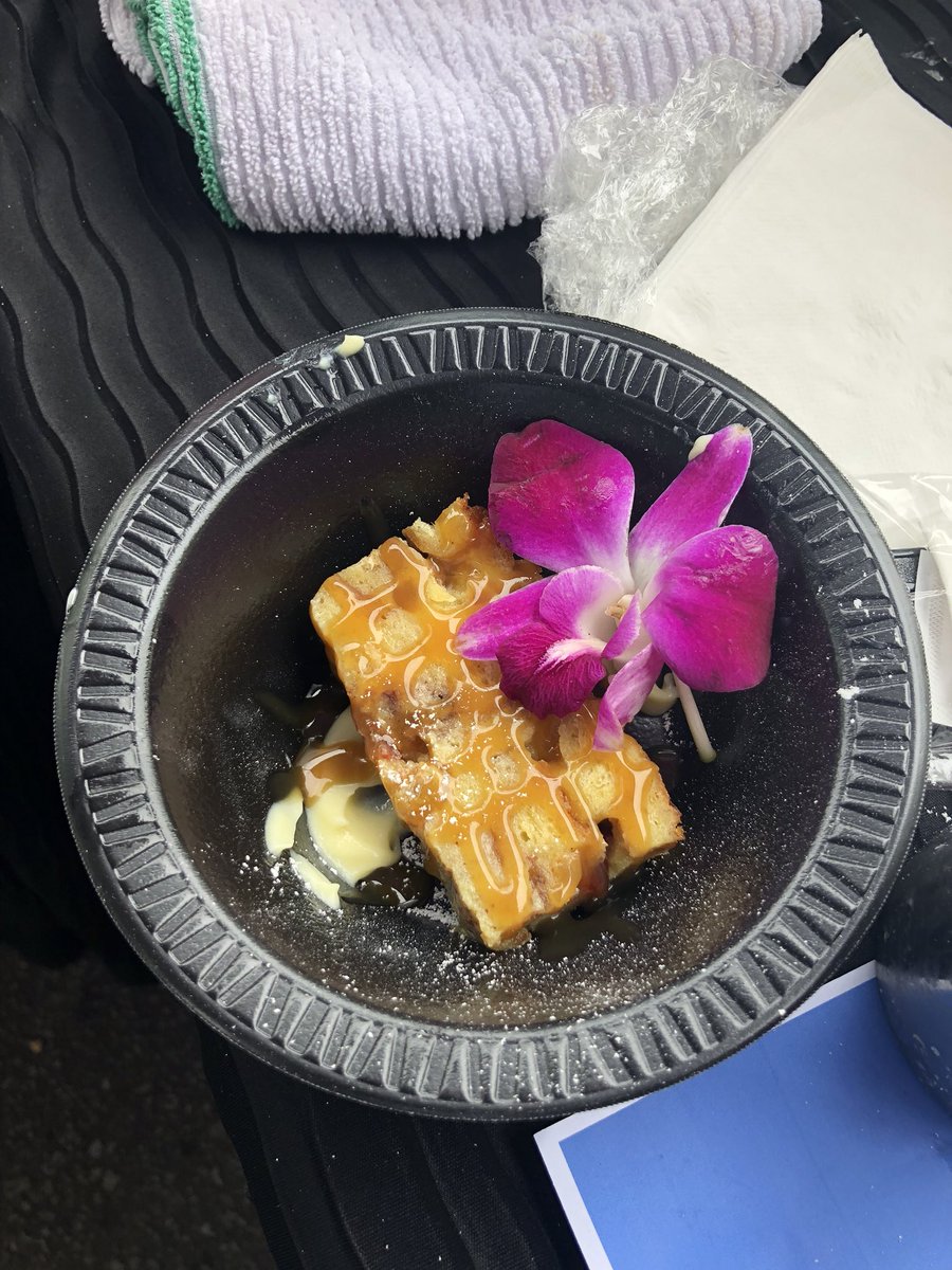 MunchieBunchGIM's tweet photo. Chef Charlie has trusted me with the award winning bread pudding https://t.co/Zxfxo9ppWM