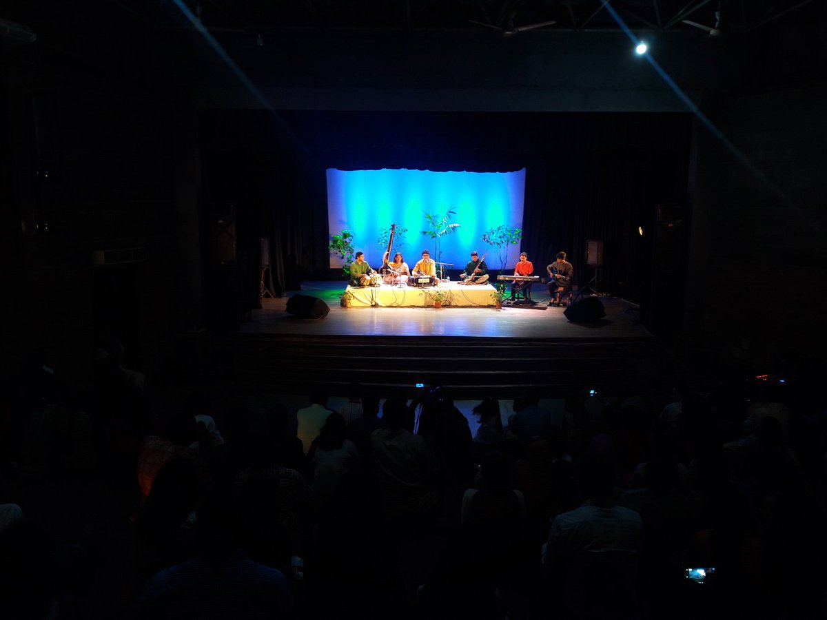 ihcdhaka's tweet photo. #IGCC organised an evening of #Classical and #LightClassical Songs by Shri Bizon Chandra Mistry on 5 May 2018 at #Chhayanaut Main Auditorium, #Dhaka.
০৫ মে ২০১৮ ছায়ানটে ইন্দিরা গান্ধী সাংস্কৃতিক কেন্দ্রের (#আইজিসিসি) আয়োজনে শ্রী বিজন চন্দ্র মিস্ত্রীর #উচ্চাঙ্গ সঙ্গীত সন্ধ্যা। https://t.co/kPJvFZ84SX