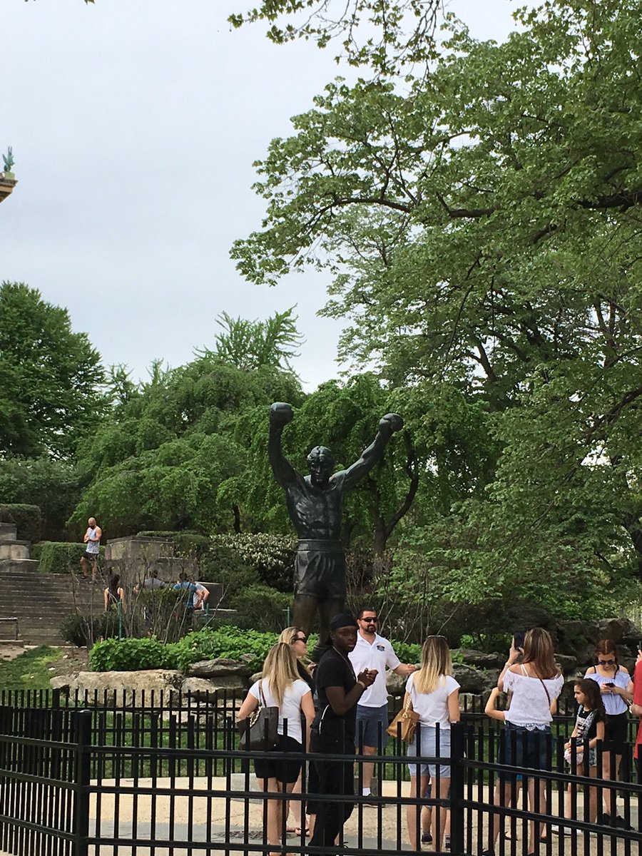 OptimistCT203's tweet photo. #SOS in #Philadelphia https://t.co/3GD18UN6BL
