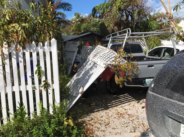 therealBeede's tweet photo. On the left: September 2017, less than two weeks after Hurricane Irma.
On the right: May 2018, nearly 8 months later.
Grateful the damage wasn't worse, thankful to be able rebuild. #ConchStrong https://t.co/aOMgmCD3On