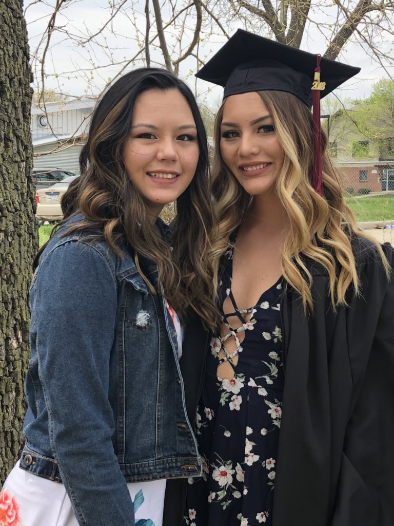 Miranda_Lee985's tweet photo. Congratulations to @brizezz15 for graduating at Iowa State!! Go Cyclones! #cyclOnegrad https://t.co/9ArzZv34jL