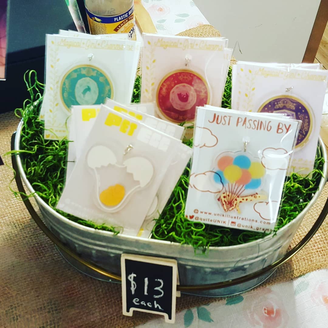 quiteUNIK's tweet photo. Tabling at ColumCon, come stop by at 1104 S Wabash Ave Chicago,IL 🙌🏽 (ignore those prices some of them have been changed 😃)

#columcon #artistalley
#Convention #kawaii #artist #illustration https://t.co/QBCR5orwCA