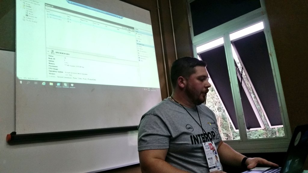 rfelipesilva's tweet photo. @erik_filippini live showing the new features of Windows Server 2019 - Amazing!!! #InteropX @servermgmt @windowsserver @windowsinsider https://t.co/nQ5seHBcs0