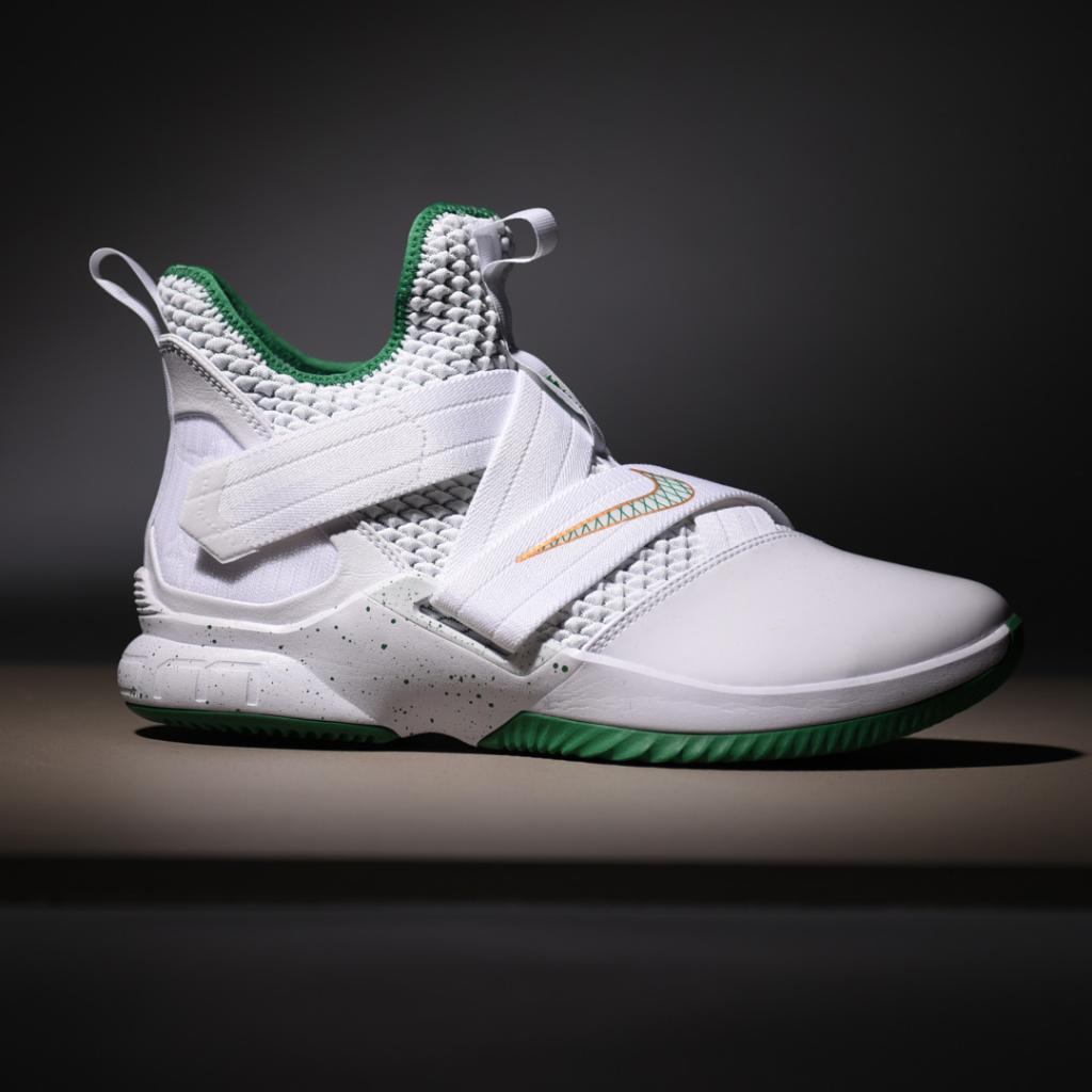 lebron soldier 12 footlocker