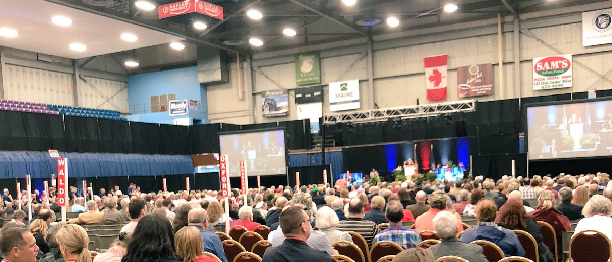 MaineLibertyPAC's tweet photo. Day 2 at the Convention and the people are eager for more truth, transparency and conservative talk! #brakeyforsenate #teammaine #mainecr https://t.co/wCuvlRc9Z4