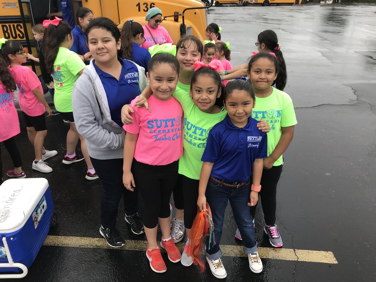 SuttonES_HISD's tweet image. Let the Cinco de Mayo festivities begin🎉 #SuttonPride