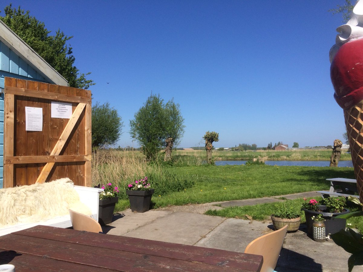 #pauze, #ijsjes #schapen genieten van #vrijheid