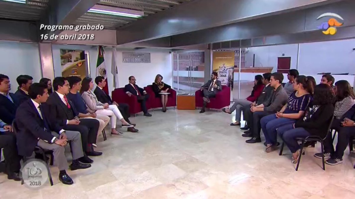 ArthurRSob's tweet photo. Se repite “100 preguntas de las elecciones 2018” en @CanalCongreso con @AstudilloCesar y Macarita Elizondo https://t.co/bJpmzwQD6c https://t.co/CFNo3bsAnY