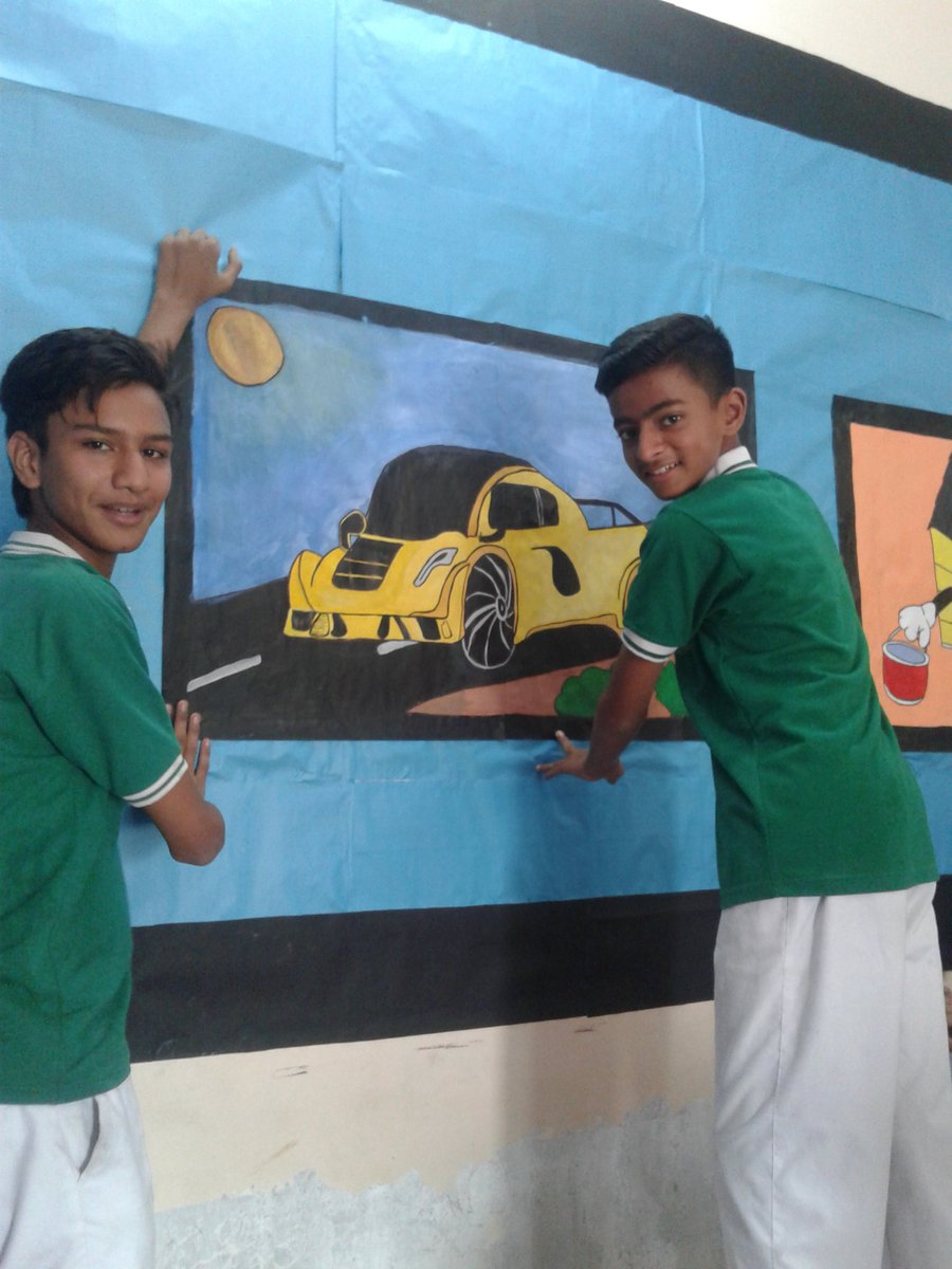 NehaBhalla8's tweet photo. Glimpse of class 9th C students presenting there work on international project, innovation @ZelfStudie @RiseUp4SDGs @pkdhillon08 #SDGInnopro https://t.co/8jKjuH2jT6